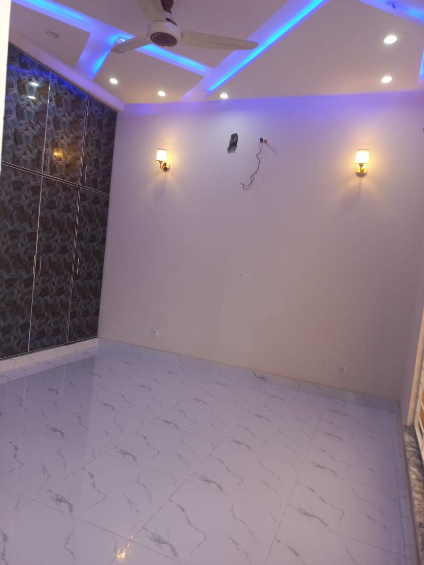 BRAND NEW 5 MARLA UPPER PORTION FOR RENT IN PARAGON CITY LAHORE 7