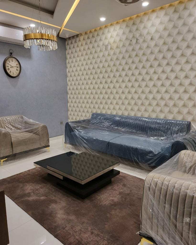 600 Sq yards Luxurious Villa FOR SALE IN DEFENCE KARACHI 9