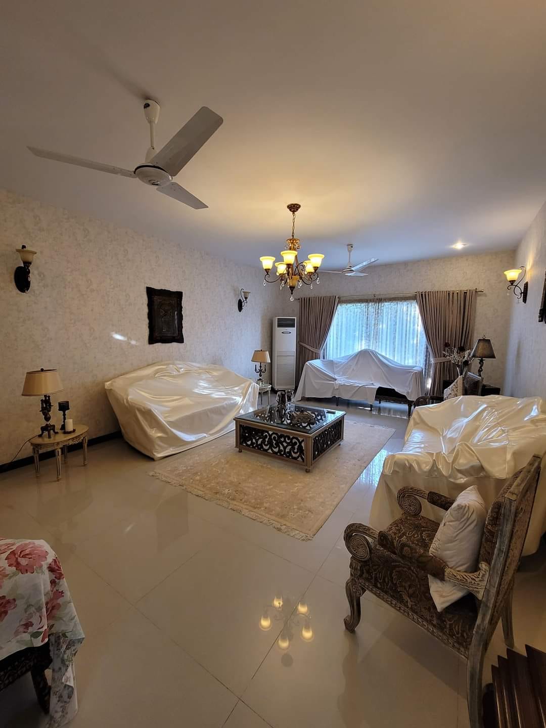 666 Sq Yards maintained house ‘FOR SALE 3