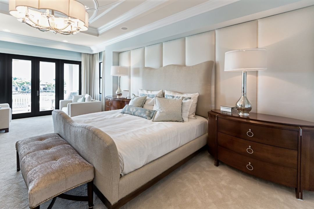 The Benefits of House Features for a Relaxing Master Bedroom