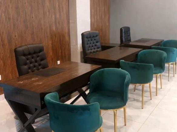 1023 sq ft Luxurious Office For Sale Behria Town Karachi