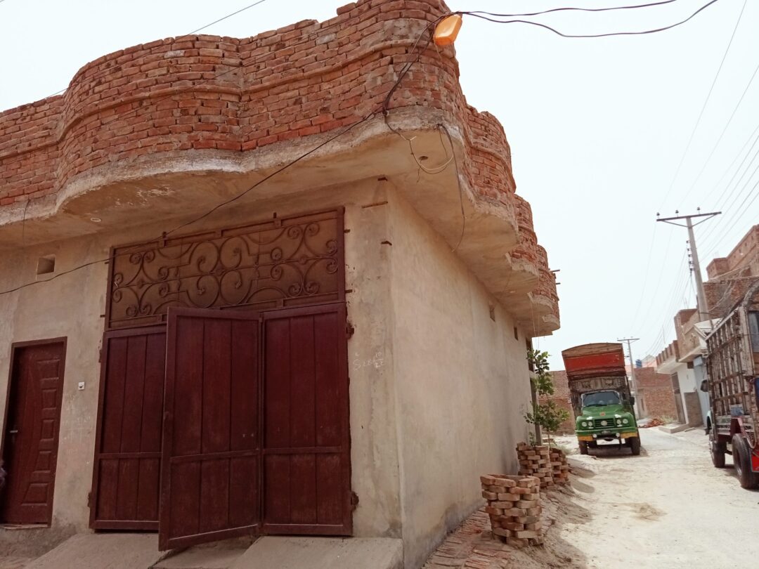 5 Marla corner House for sale Talha town khanpur