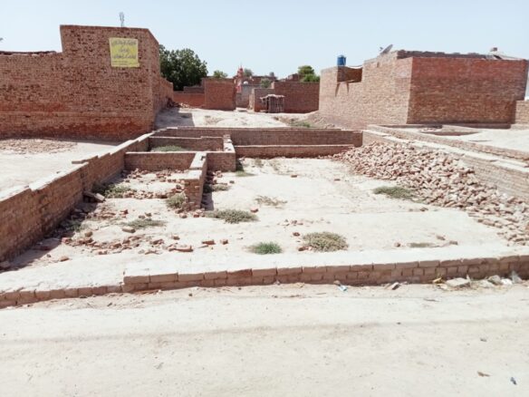 6 Marla plot for sale Awaisia Colony khanpur