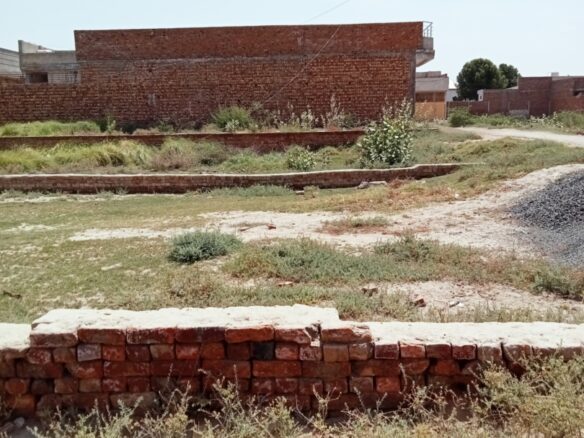 4 Marla corner plot for sale Jadda Town Khanpur