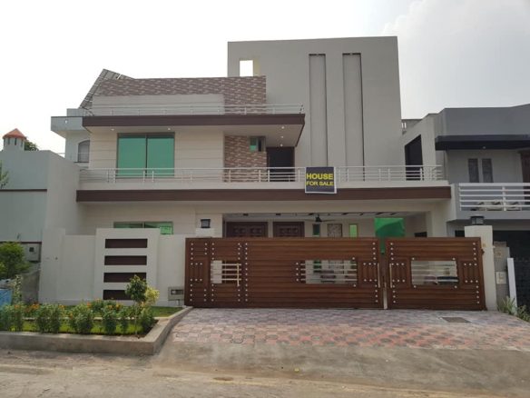 10 Marla Double Storey House For Sale Model Town Islamabad