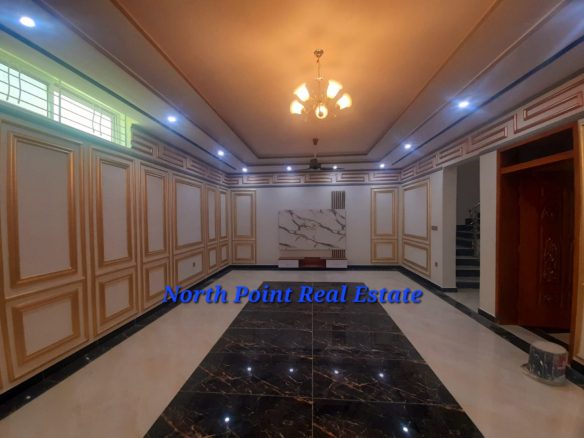 10 Marla Tripple Storey House For Sale Model Town Pewhawar