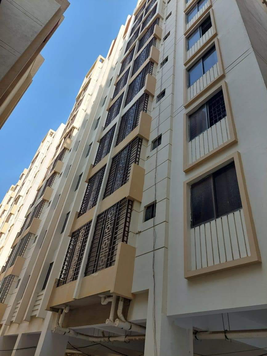 1200 SQYD Apartment For Sale FALAKNAZ DYNESTY Karachi