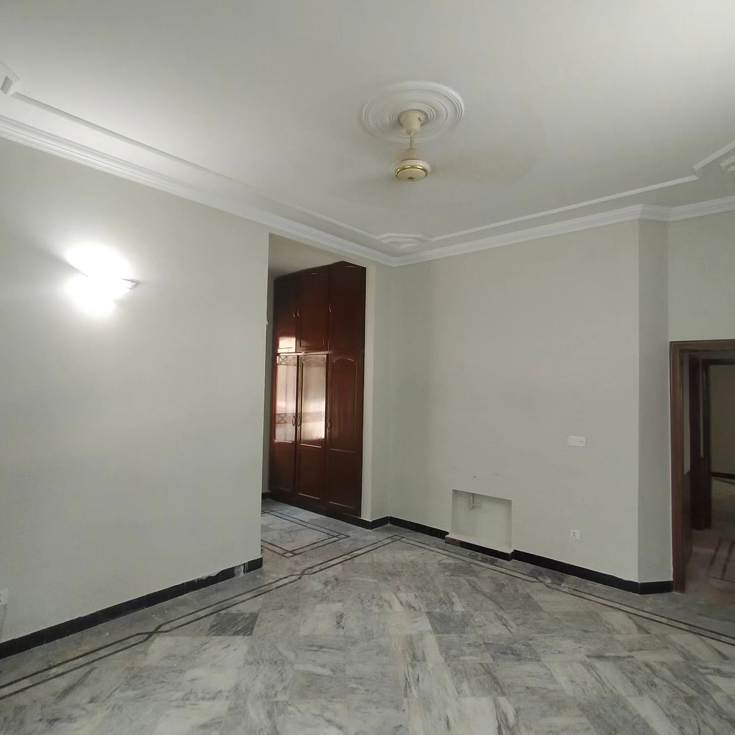 14 Marla Single Story House For Rent In I-8 Islamabad