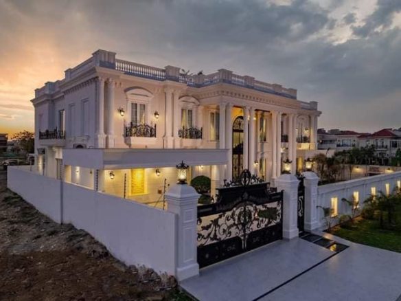 2 Kanal Luxury Designer House For Sale DHA PHASE 6 LAHORE