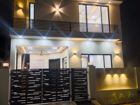 5 Marla Luxurious House For Sale In DHA 9 Lahore