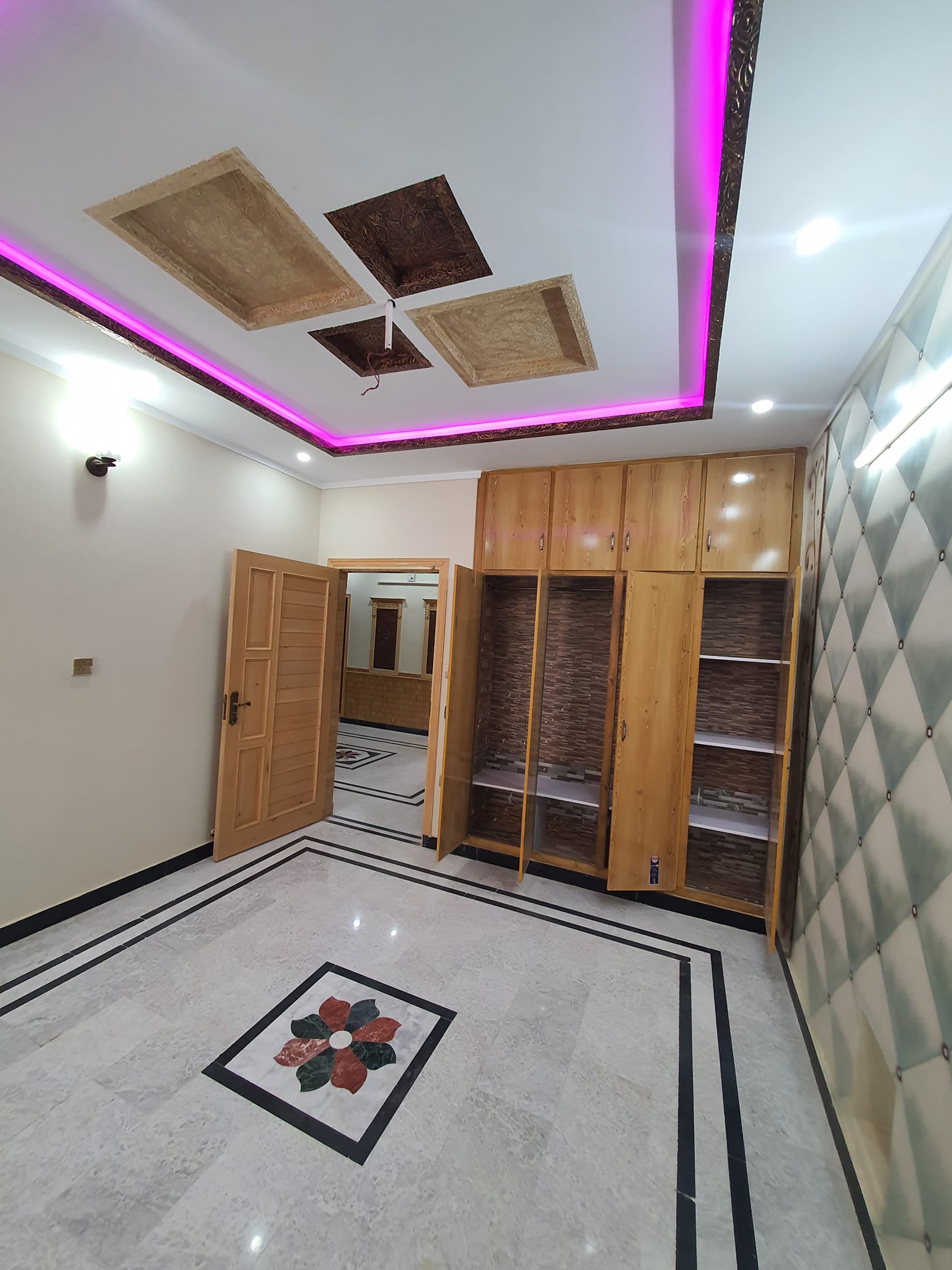 5 Marla Luxury Designer House For Sale 𝐏𝐞𝐬𝐡𝐚war