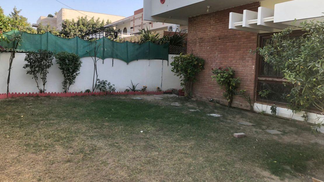 540 Square yards Bungalow For Sale DHA Phase 5 Karachi