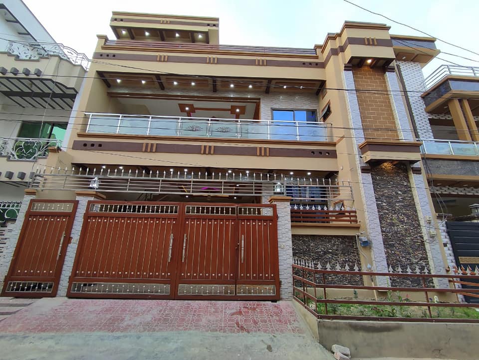 8 Marla Double story House For Sale Model Town Phase2 Wahcantt