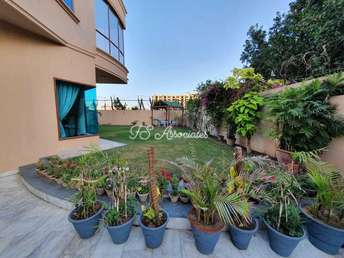 𝟏𝟎𝟎𝟎 𝐘𝐚𝐫𝐝𝐬 𝐁𝐮𝐧𝐠𝐚𝐥𝐨𝐰 𝐟𝐨𝐫 𝐑𝐞𝐧𝐭 Karachi