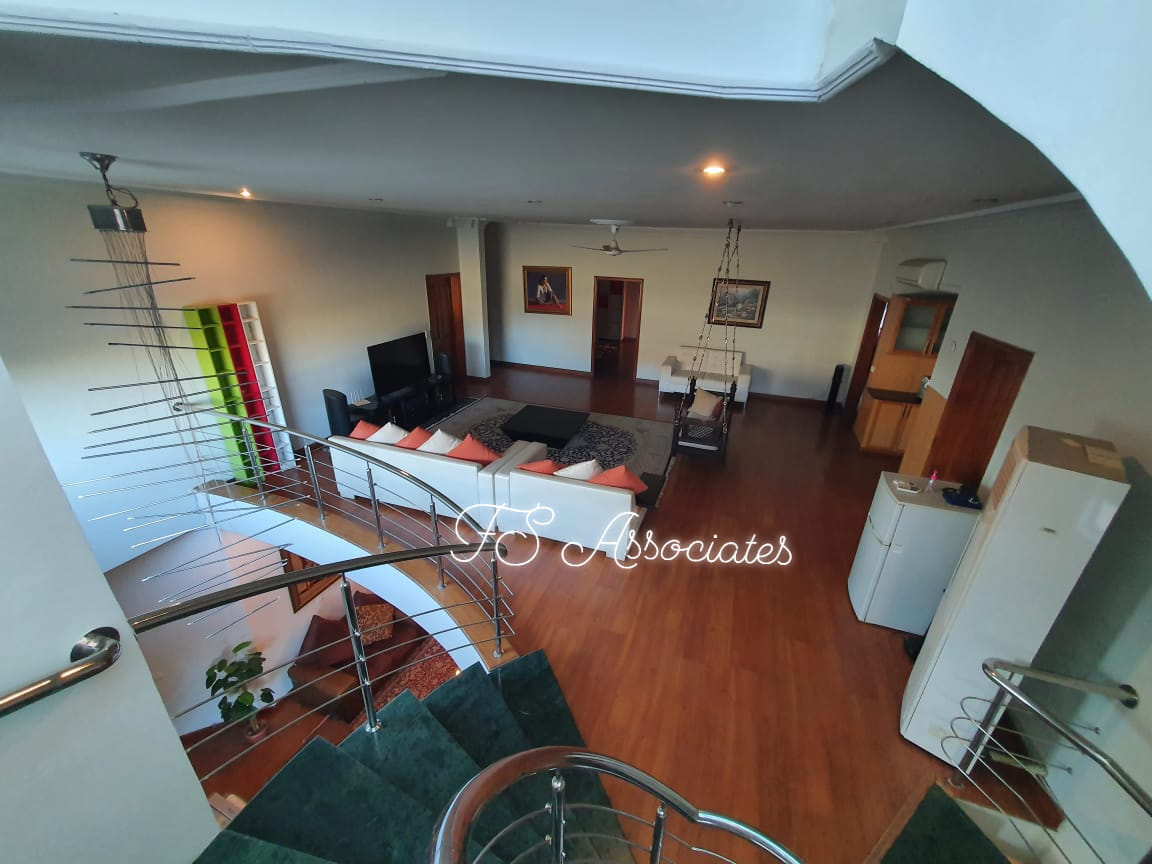 𝟏𝟎𝟎𝟎 𝐘𝐚𝐫𝐝𝐬 𝐁𝐮𝐧𝐠𝐚𝐥𝐨𝐰 𝐟𝐨𝐫 𝐑𝐞𝐧𝐭 Karachi