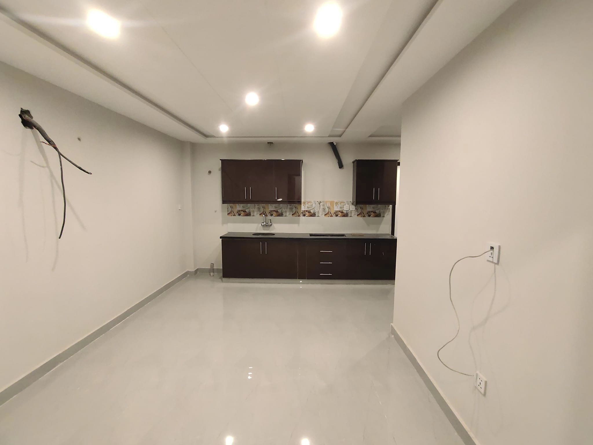 700 Sq Ft Apartment For Sale Bahria Town Lahore