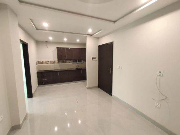 442 Sq Ft Apartment For Sale Bahria Town Lahore