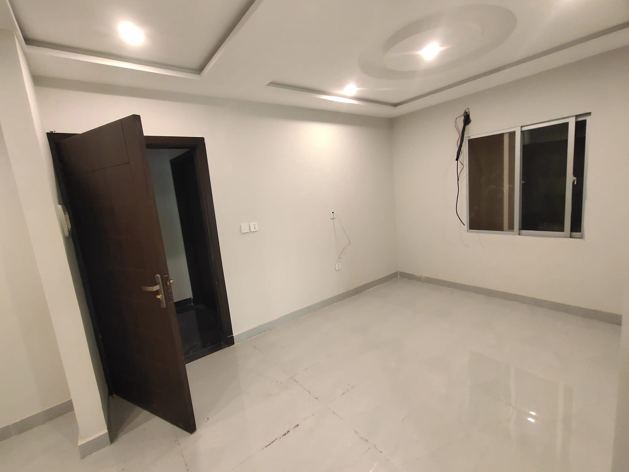 Apartment For Sale Iqbal Block Sector E, Bahria Town Lahore 7 442 Sq Ft Apartment For Sale Bahria Town Lahore