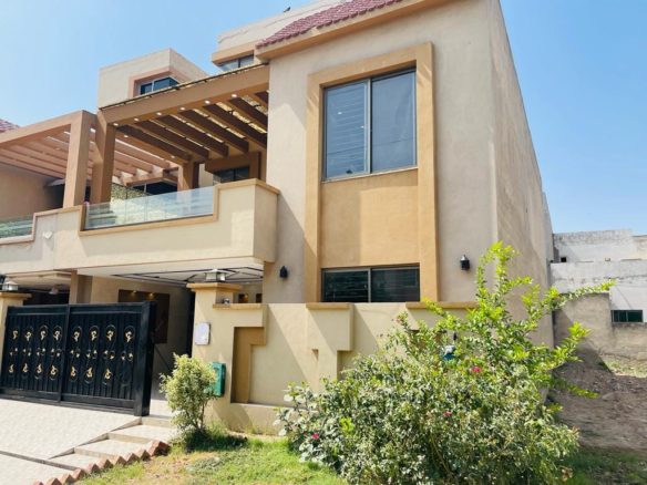 8 Marla House Bahria Town Umer Block For Sale