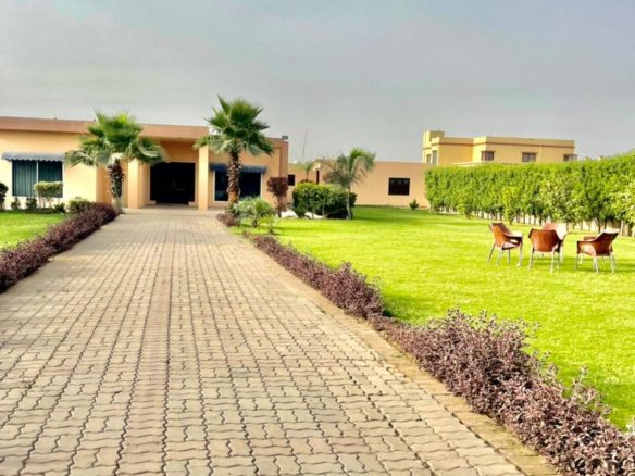 1 Kanal Farm House For Sale DHA Phase 6 Lahore