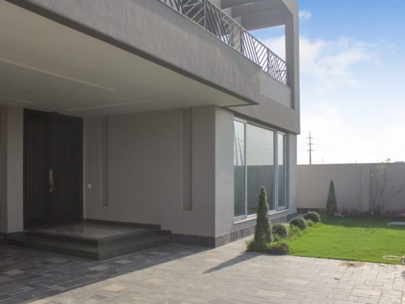 1 Kanal House For Rent DHA Lahore