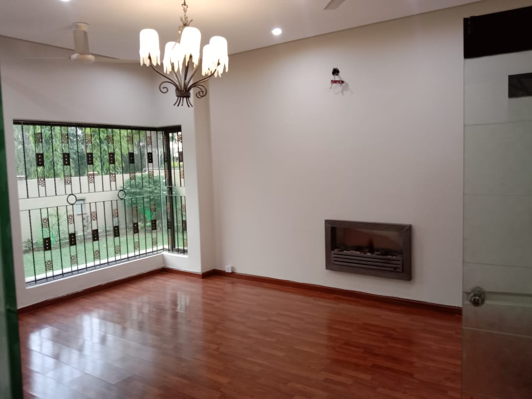 1 Kanal House For Rent DHA Lahore