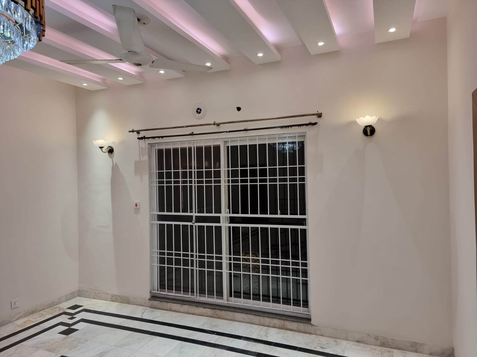 1 Kanal House For Rent DHA Lahore