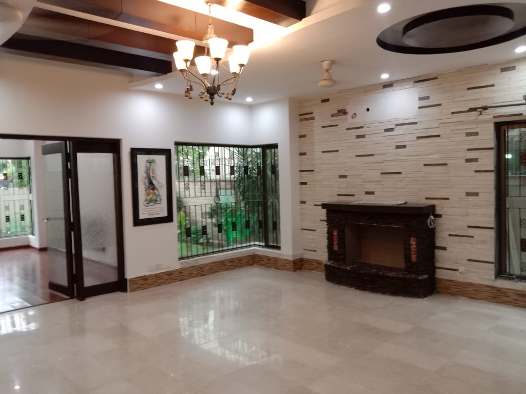 1 Kanal House For Rent DHA Lahore