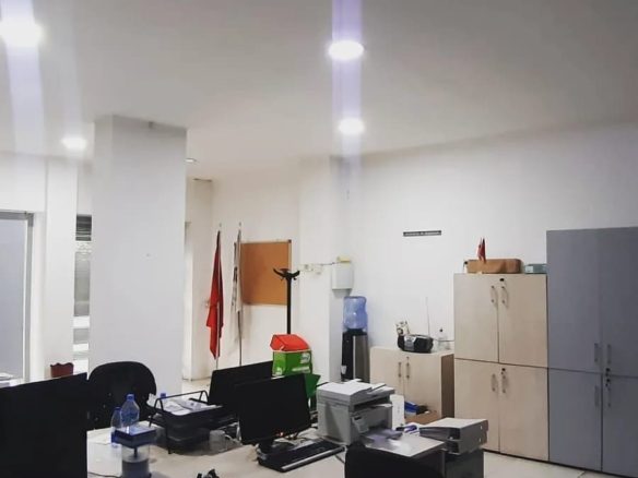 1 Kanal House For Rent Garden Town Lahore