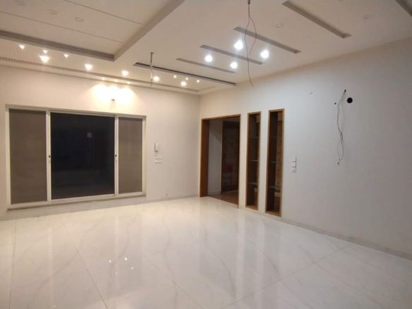 1 Kanal House For Rent Satiyana Road Faisalabad