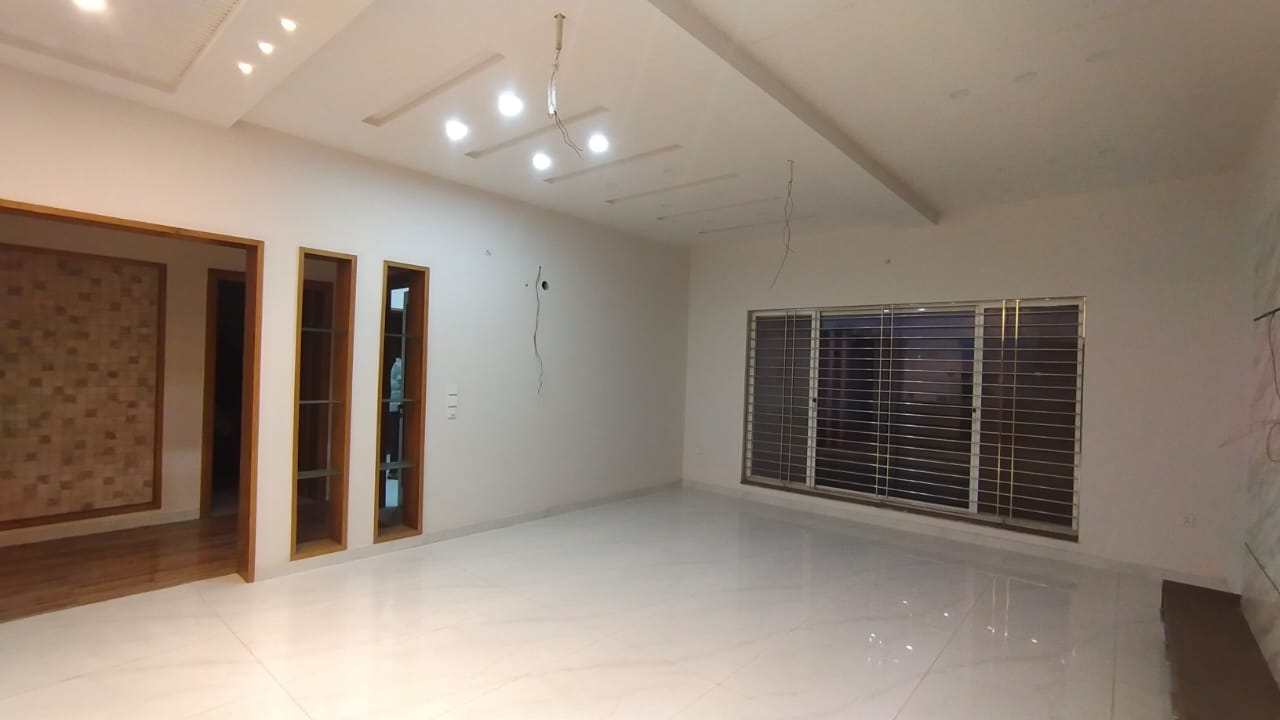 1 Kanal House For Rent Satiyana Road Faisalabad