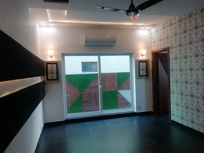 1 Kanal House For Sale DHA Lahore