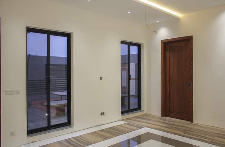 1 kanal Bungalow For Sale DHA Lahore9 1 kanal Bungalow For Sale DHA Lahore