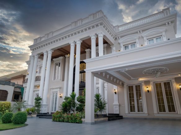 10 Kanal Farm House For Sale 𝐁𝐀𝐑𝐊𝐈 𝐑𝐎𝐀𝐃 Lahore