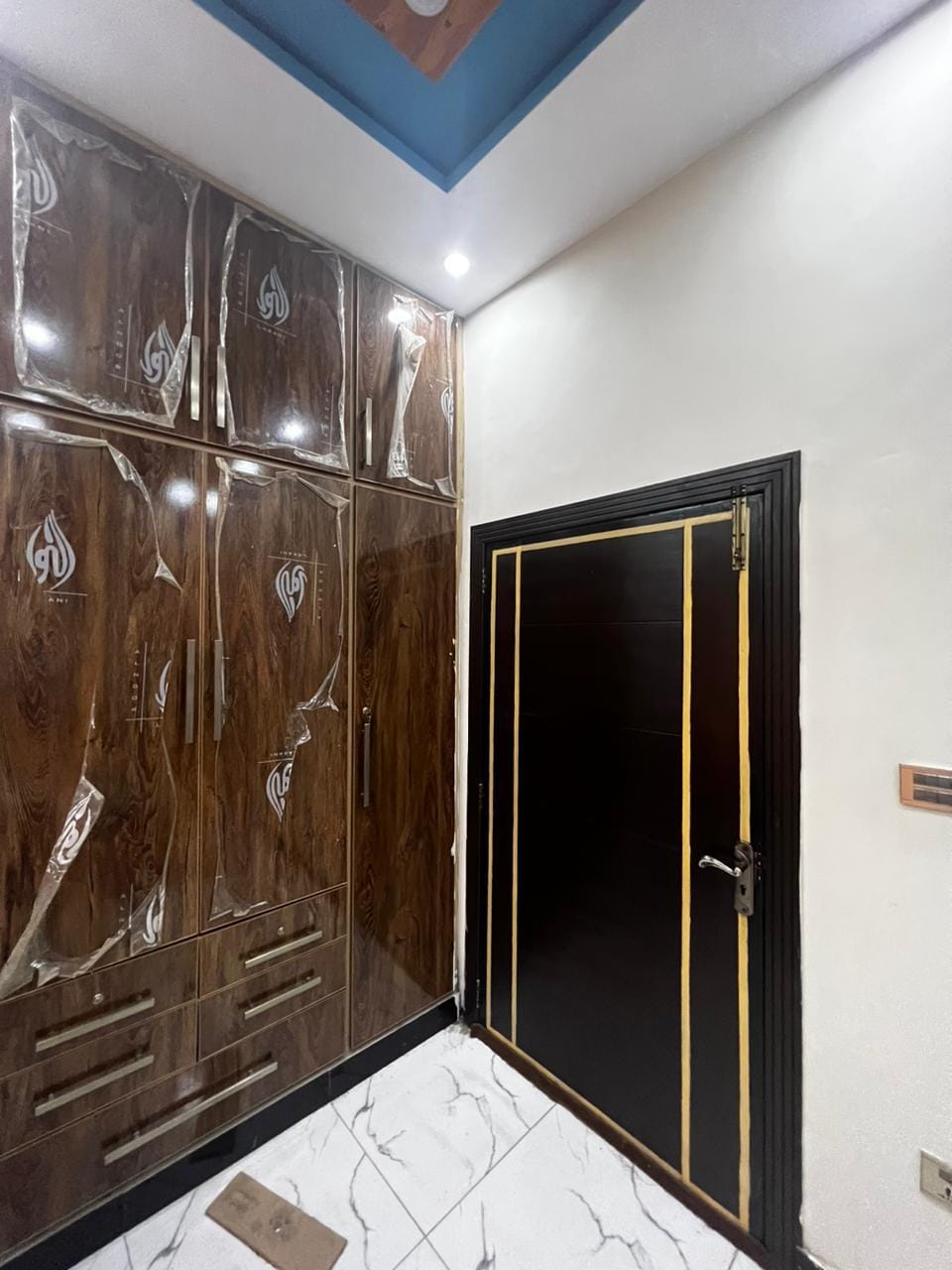 10 Marla House For Sale Allama Iqbal Town Lahore