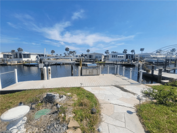 17771 Stevens Blvd, Fort Myers Beach, FL 33931