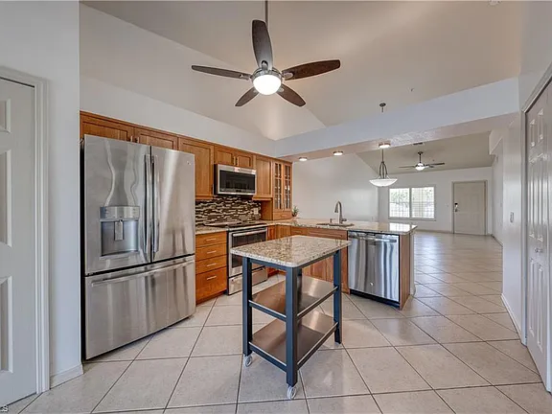 4945 Cougar Ct S #4-203, Naples, FL 34109