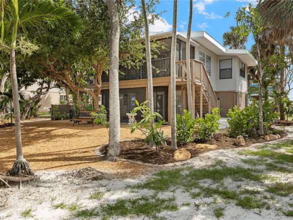 5370-5372 Palmetto St, Fort Myers Beach, FL 33931