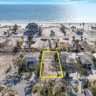 5780 Lauder St, Fort Myers Beach, FL 33931