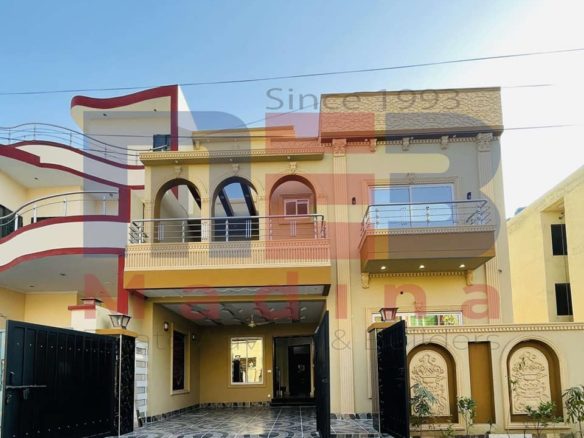 8 Marla House For Sale Lahore