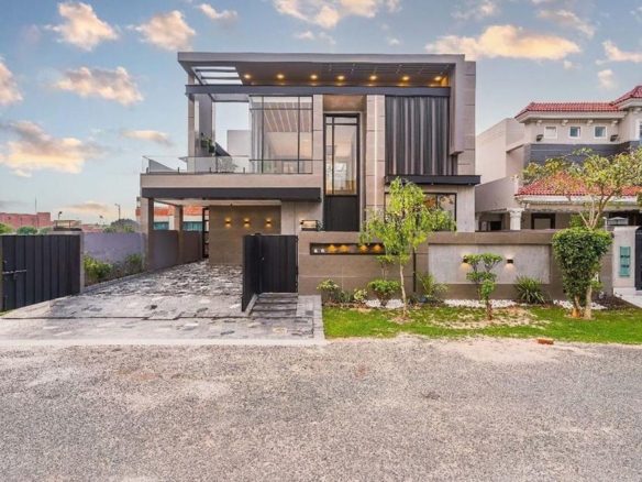 9 Marla House For Sale DHA Phase 6 Lahore