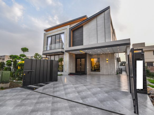 9 Marla House For Sale DHA Phase 6 Lahore