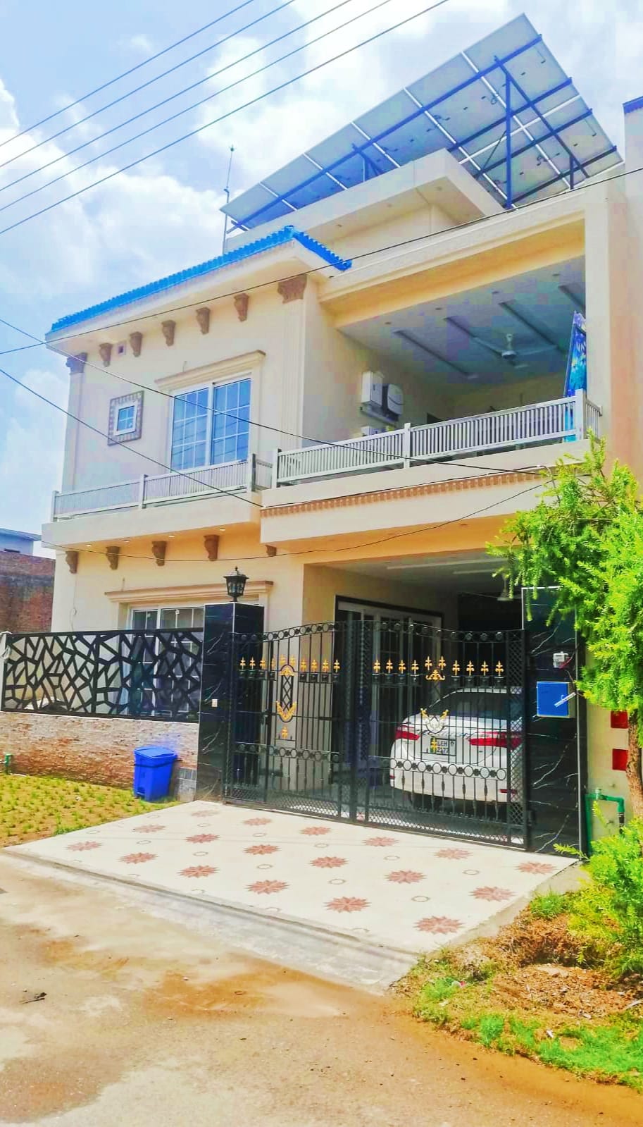 House For Sale Gulburg city Sargodha