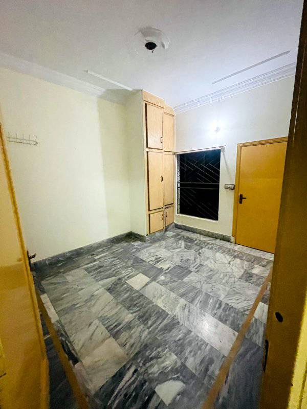 10 Marla House For Sale Umer Park Sargodha