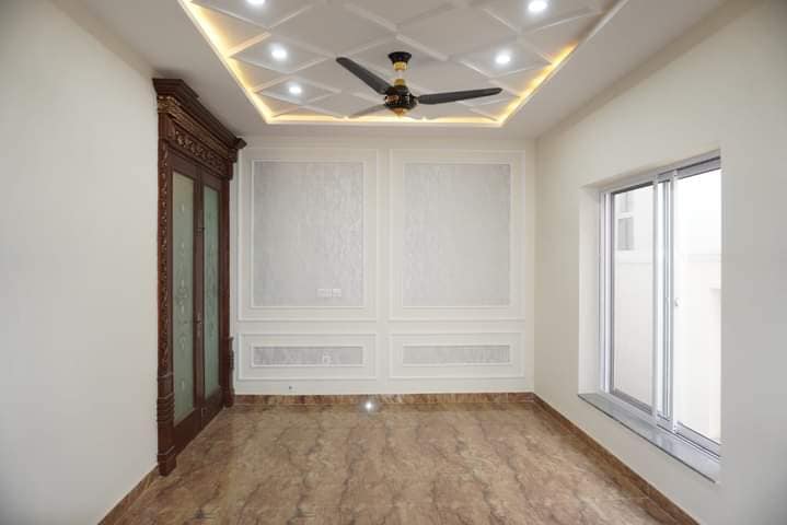 23 Marla Bungalow For Sale Royal Orchard Multan