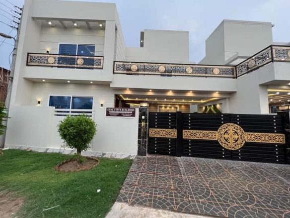 8 Marla House For Sale Bach Villas Multan