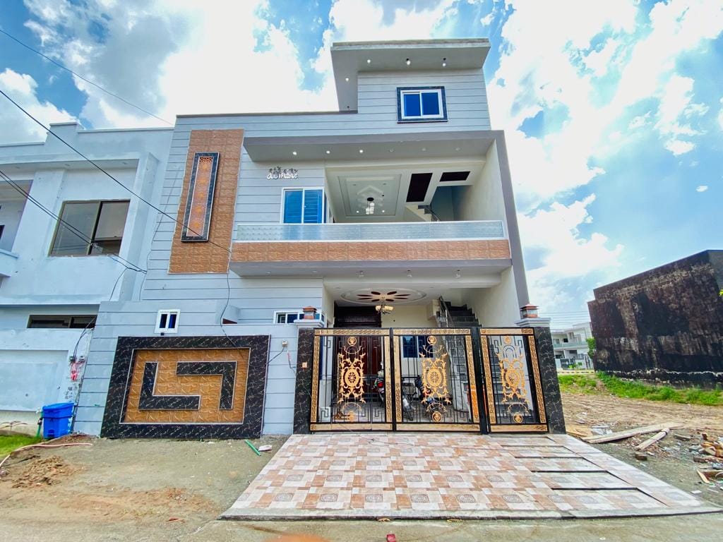 House For Sale Gulburg city Sargodha