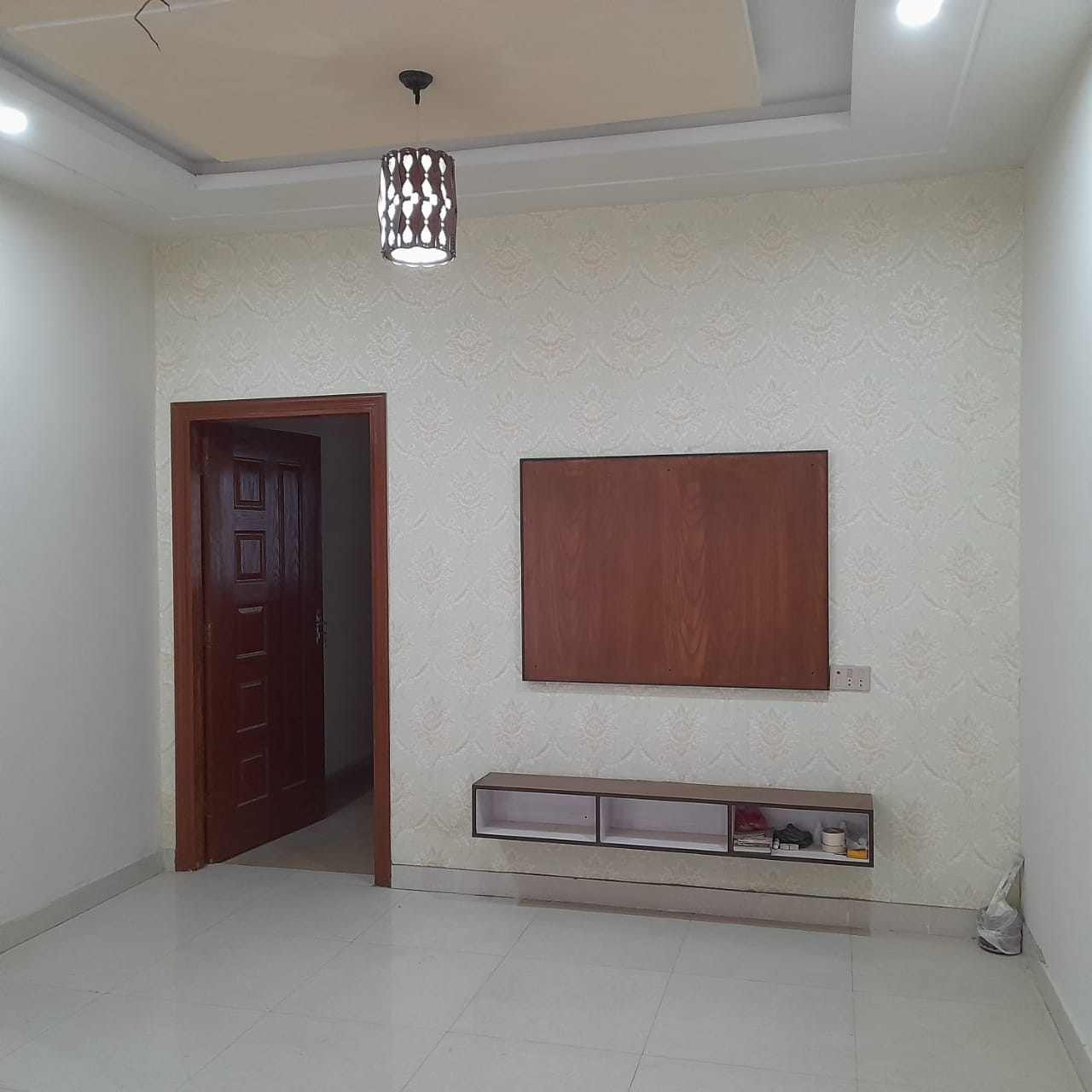 House For Sale Queen Road, Sargodha