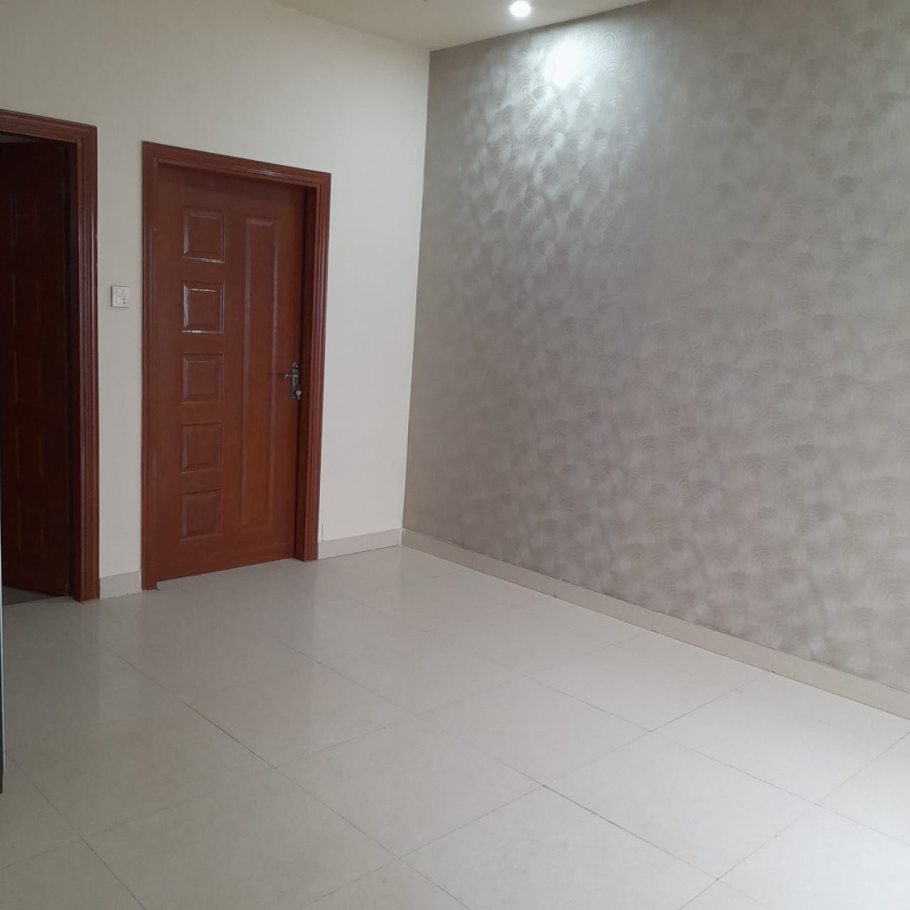 House For Sale Queen Road, Sargodha