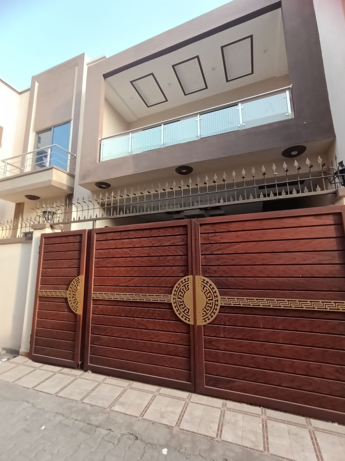 House For Sale Zakaria Town Multan